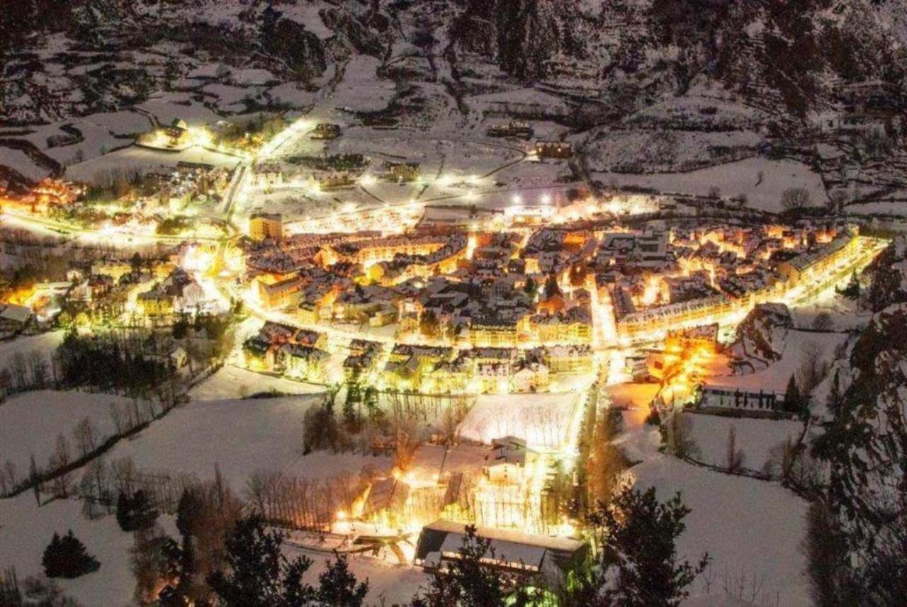 Ballbenas Benasque Exterior photo